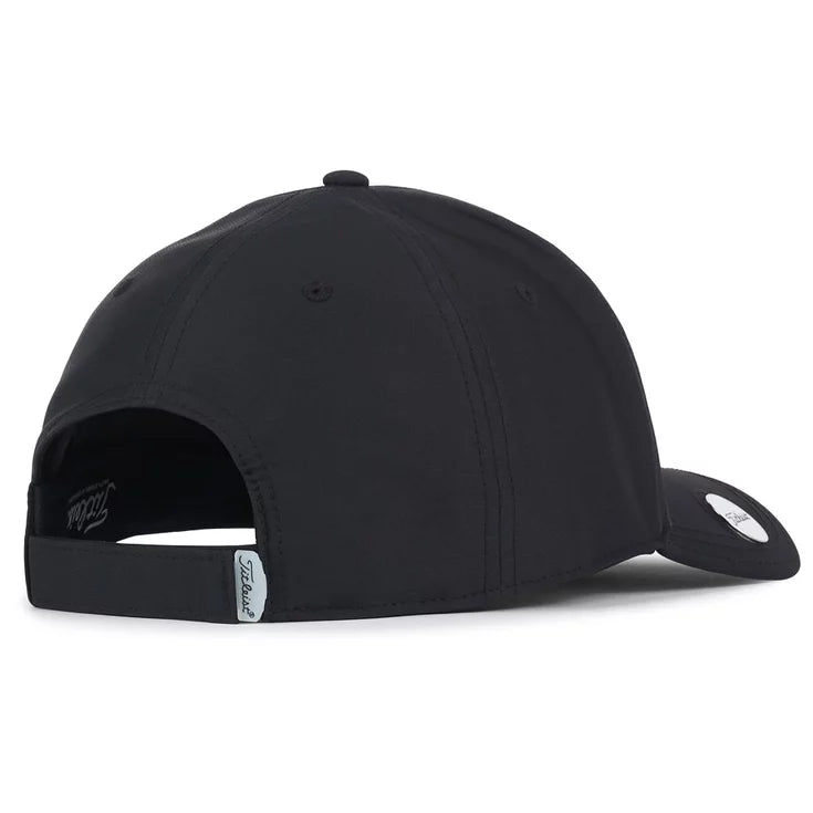 casquette de golf titleist players performance ball marker noir