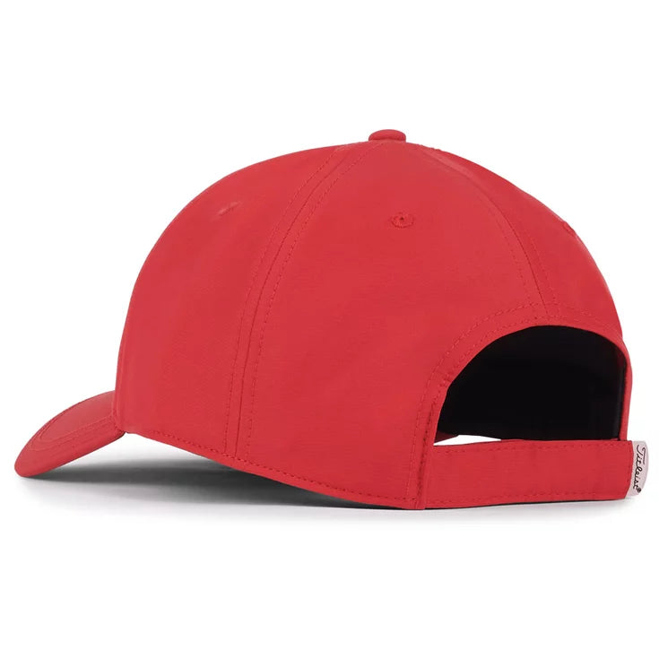 casquette de golf titleist players performance ball marker rouge noir