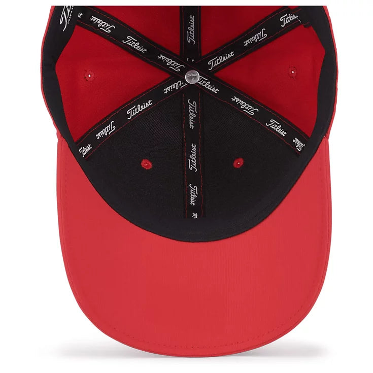 casquette de golf titleist players performance ball marker rouge noir